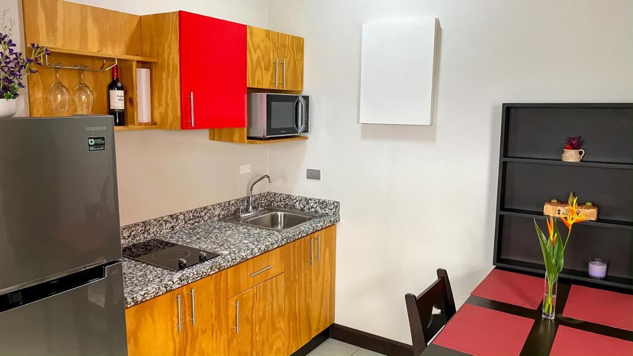 Apartamentos Equipados Rya Del Volcan La Fortuna Extérieur photo