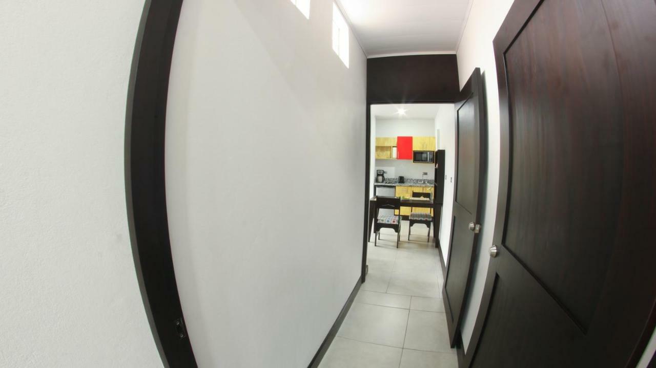 Apartamentos Equipados Rya Del Volcan La Fortuna Extérieur photo